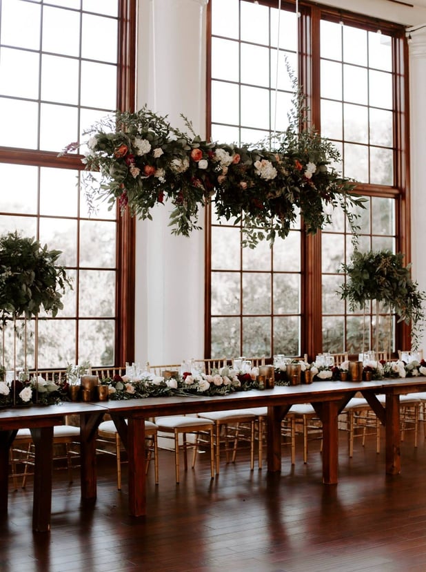 Head or King’s Table Wedding Florals and Decor